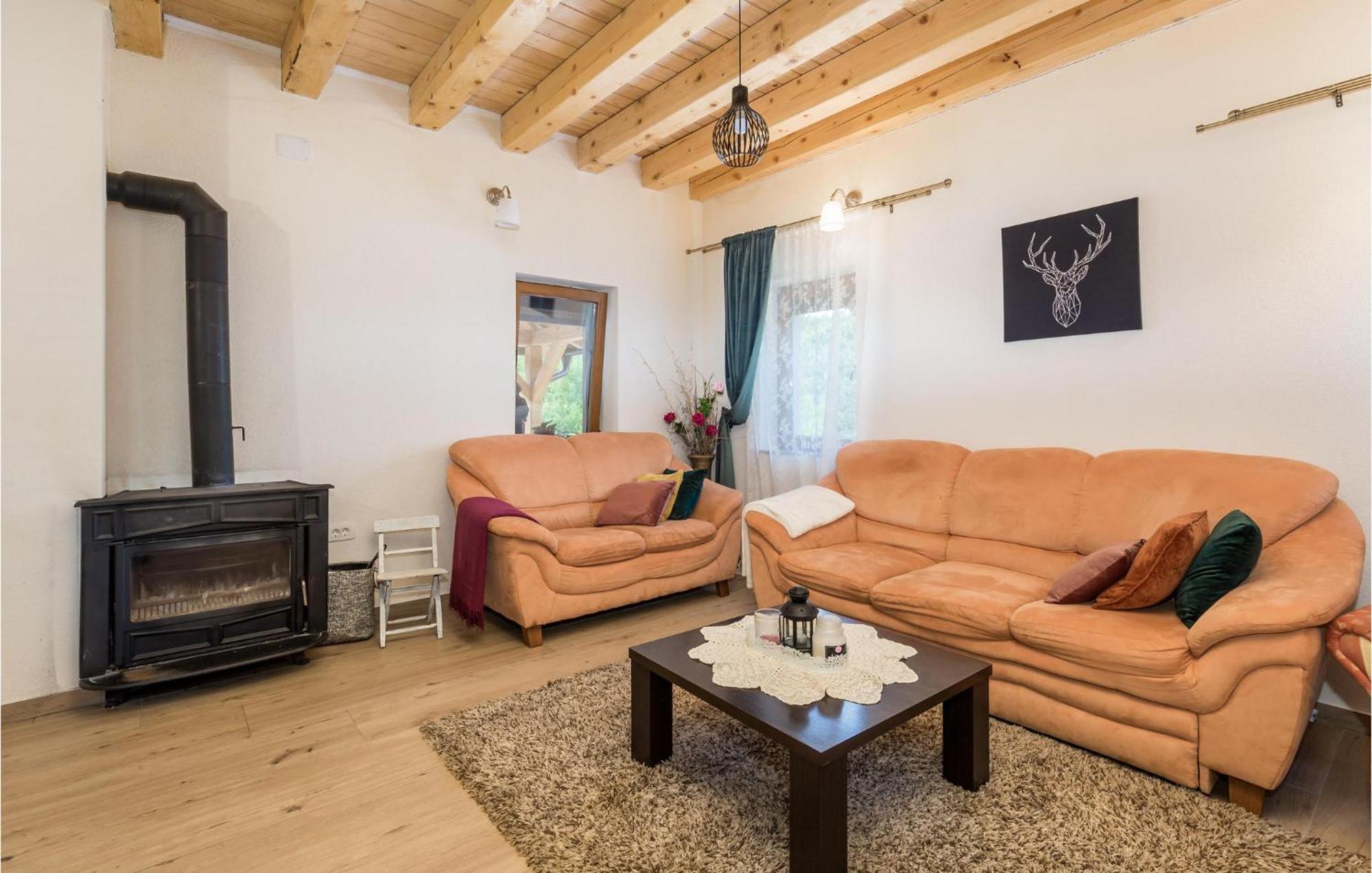 Amazing Home In Vrzici With Jacuzzi Εξωτερικό φωτογραφία